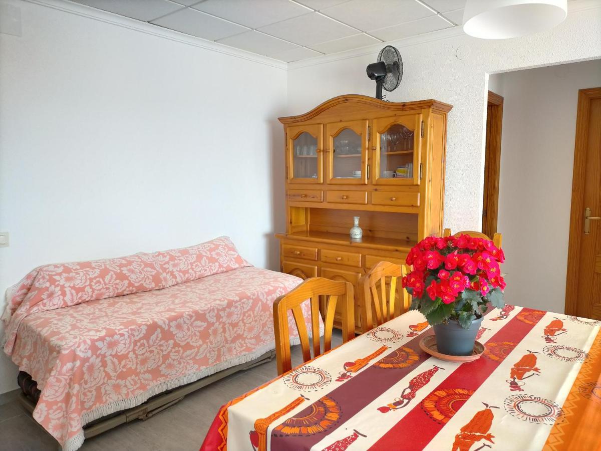 Apartamento dos dormitorios, primera línea y aire acondicionado Peñíscola Exterior foto